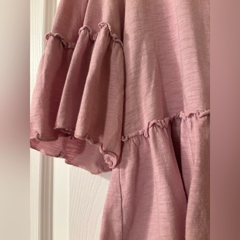 Altar’d State Peplum Style Pink Ruffle Lightweight Top Size M EUC - Picture 4 of 9
